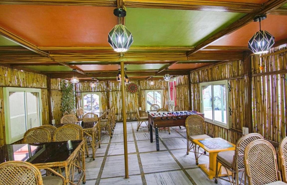 The For You Hotel & Restaurant Rishīkesh Eksteriør bilde